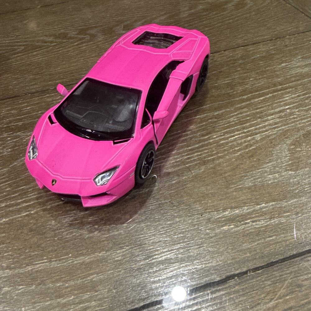 Matte Pink Lamborghini Aventador LP700-4 Diecast Model Toy Car 1:38 Scale 5"